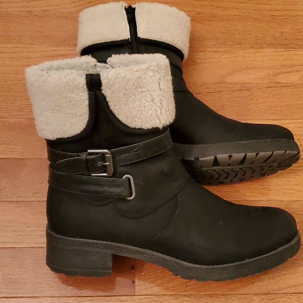 White mountain Breana ankle boot